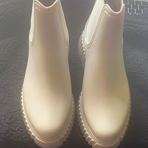 Chic Cream Ankle Booties